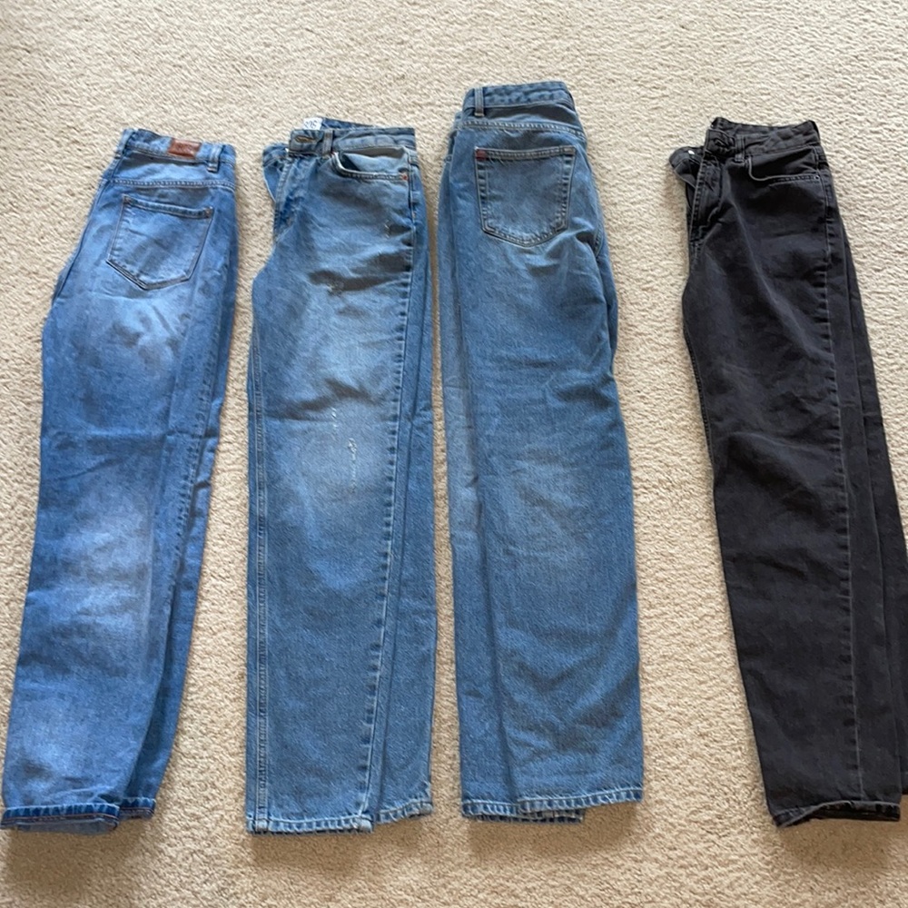 BDG Mom Jeans 4 Pairs